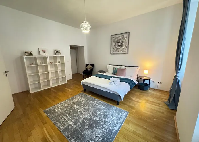Apartment Charming Flat & Balcony Near Station L Bg5 Vienna