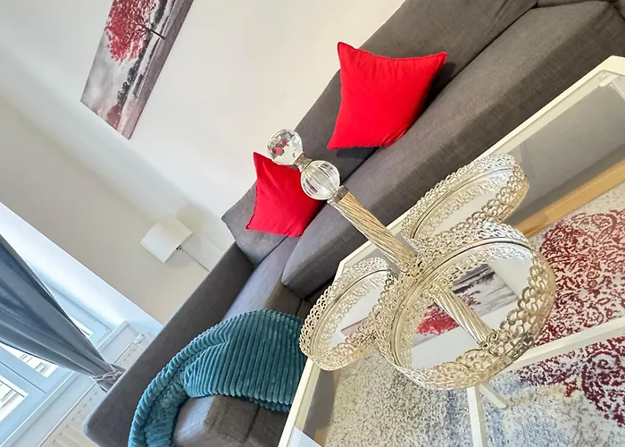 Charming Flat & Balcony Near Station L Bg5 * Vienna