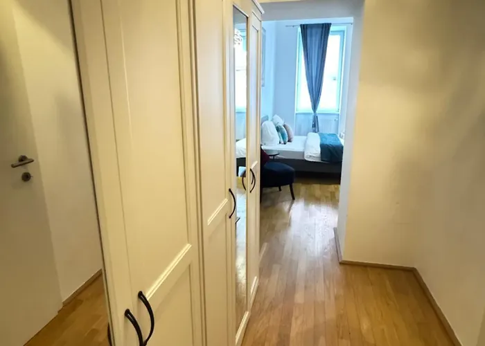 Apartment Charming Flat & Balcony Near Station L Bg5 Vienna